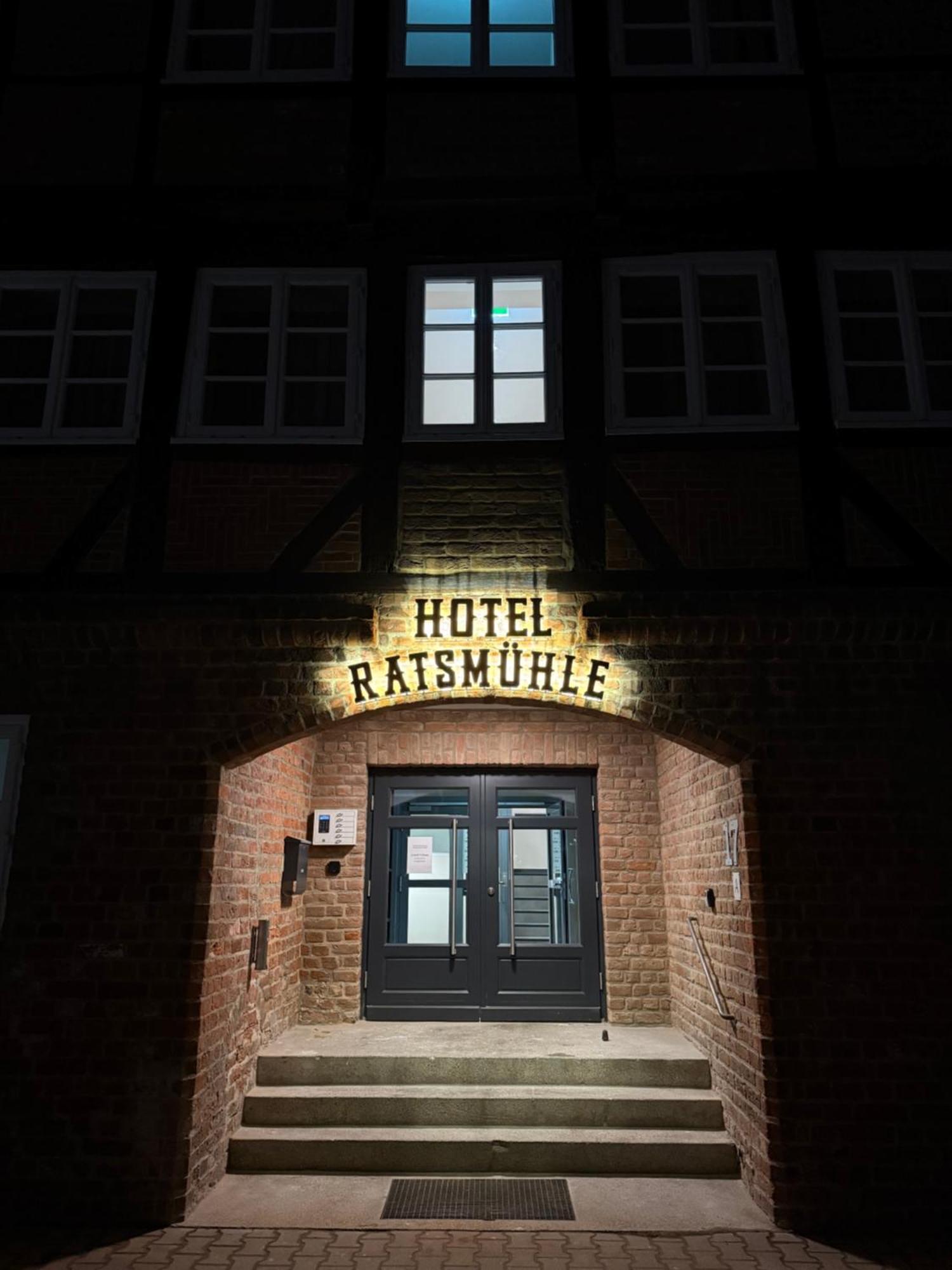 Hotel Ratsmuehle Lueneburg Dış mekan fotoğraf