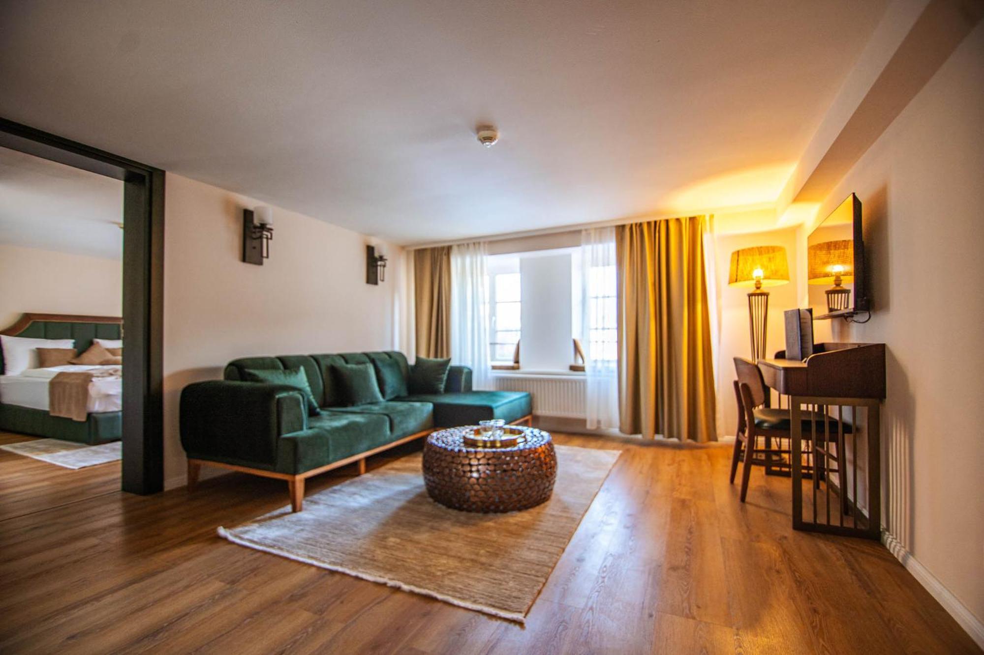 Hotel Ratsmuehle Lueneburg Dış mekan fotoğraf